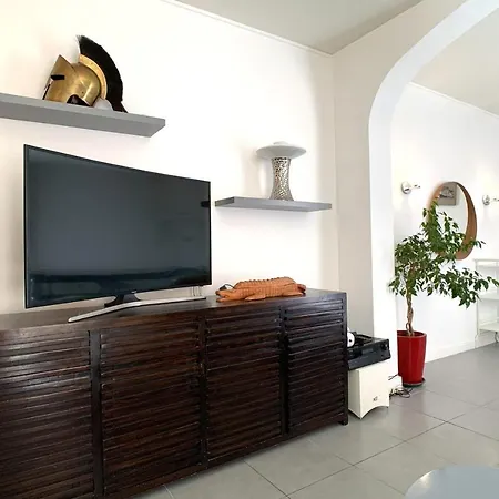 Spacious 120M Air-Conditioned 3-Bedroom Apartment With Garage Antibes